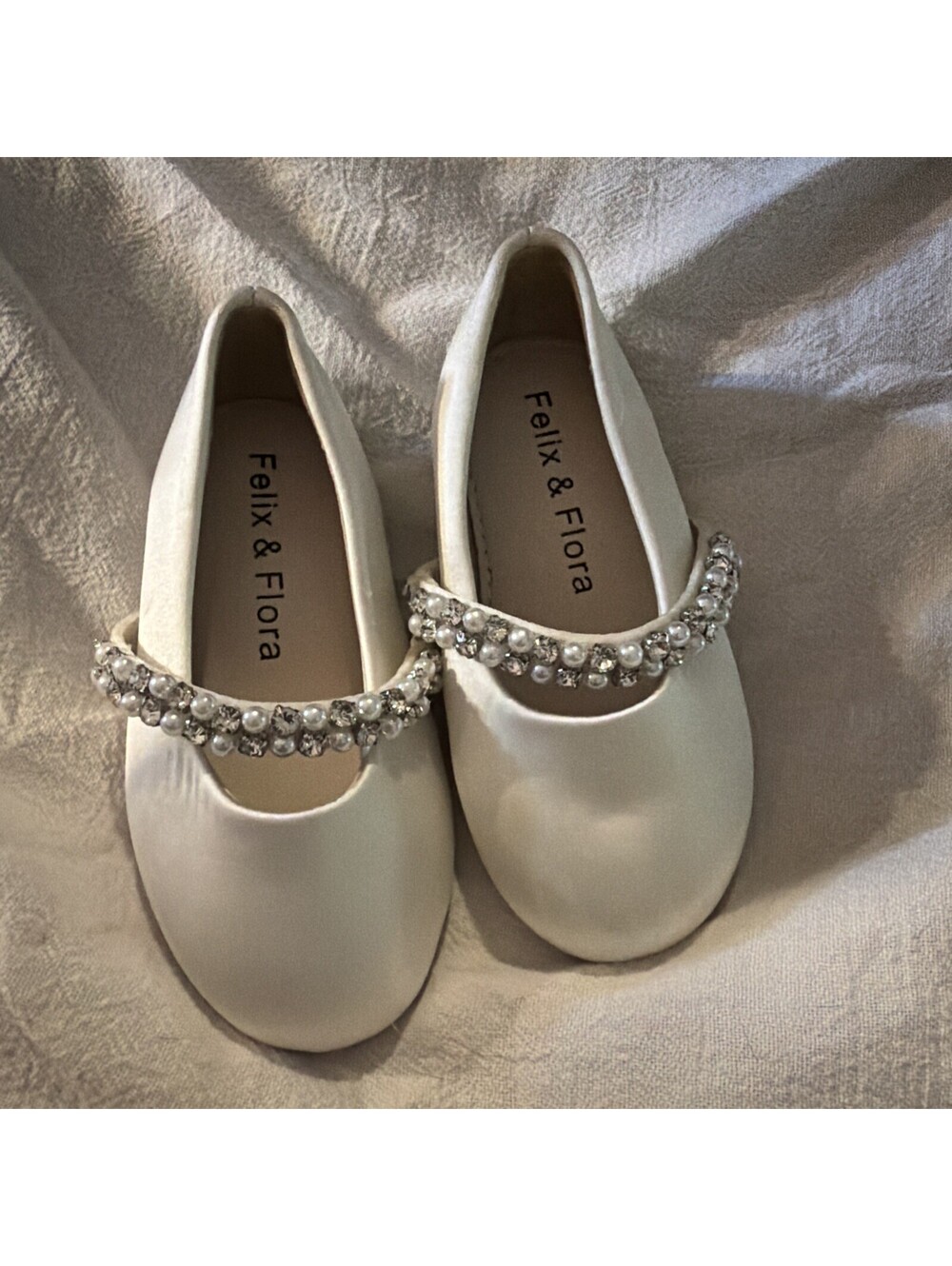 Felix & Flora Ivory Satin Beaded Ballet Flats Pearl/Rhinestone Strap Size 6